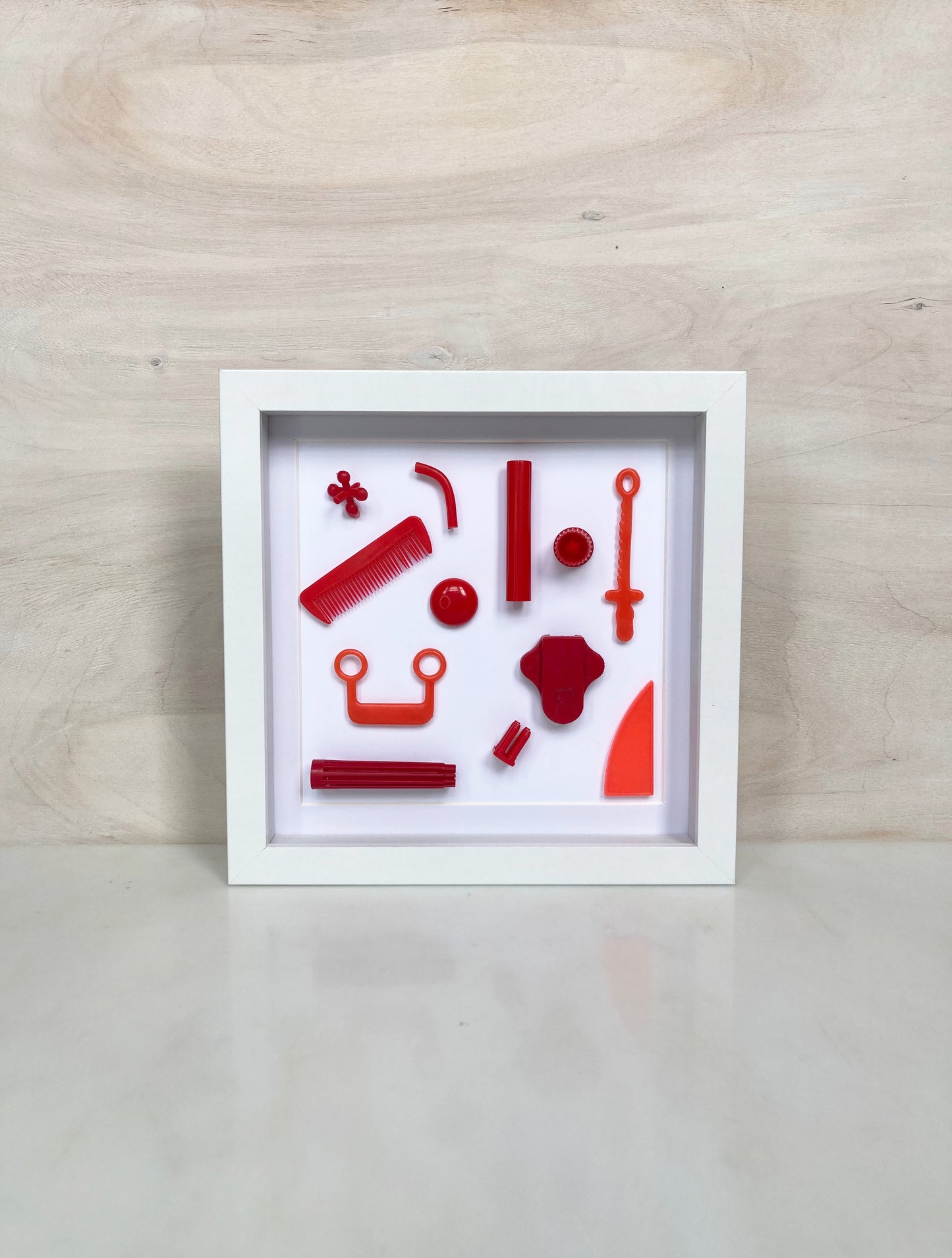 Plastic Paradise Frame in Red image 3