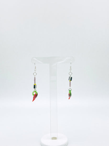 Abstract Chilli stripe b&w dangle earrings - Gold findings image 6