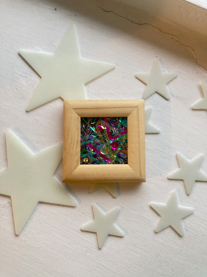 Mini Glitter Trash Frame - Square image 2