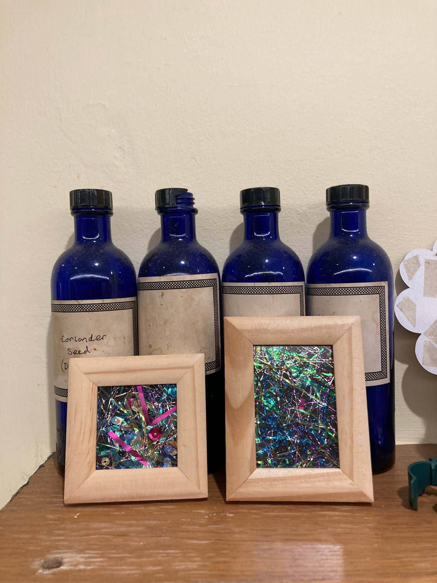 Mini Glitter Trash Frame - Square image 3
