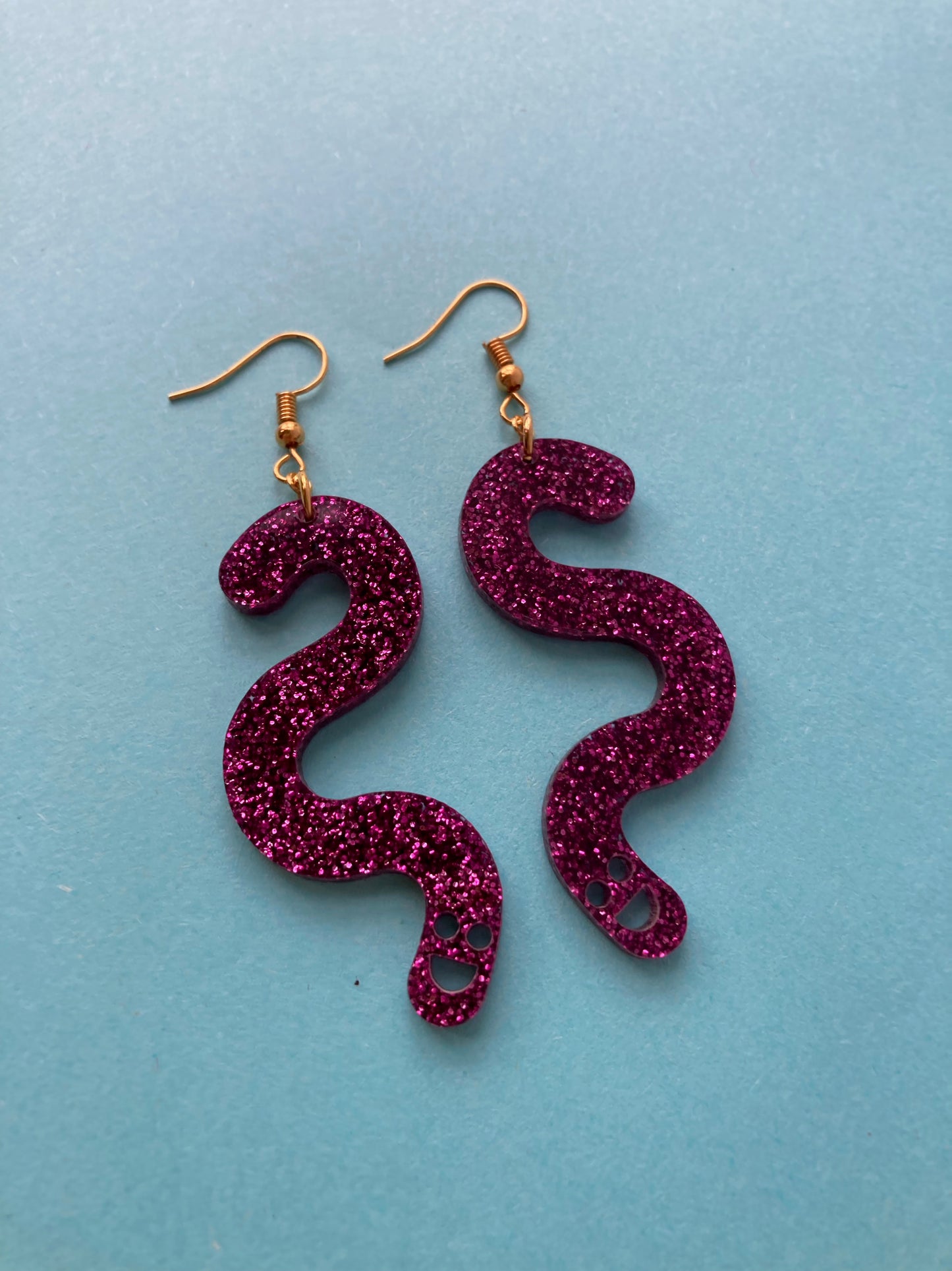 Glitter Worm Simple Dangles - Magenta image 2