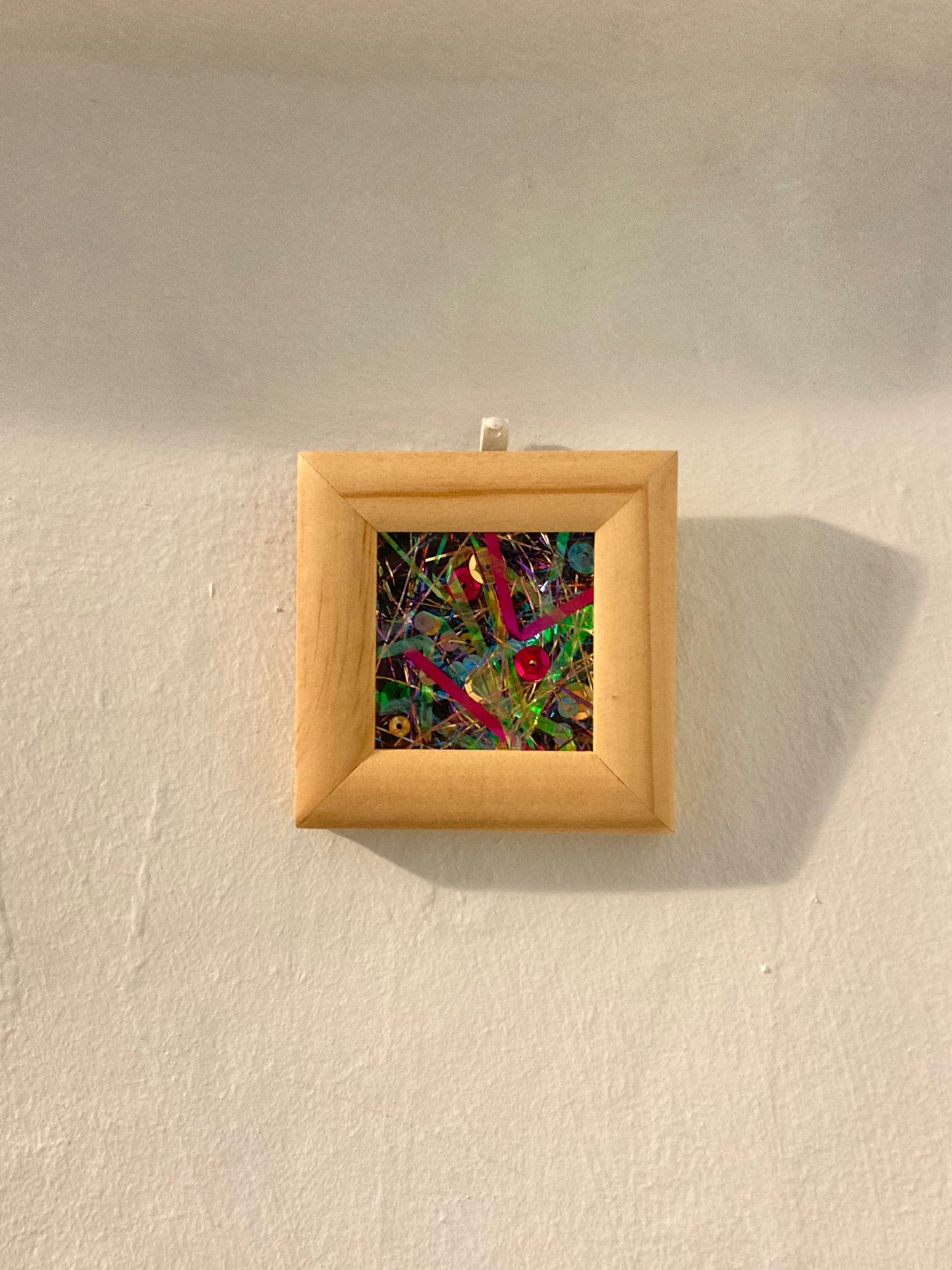 Mini Glitter Trash Frame - Square image 1