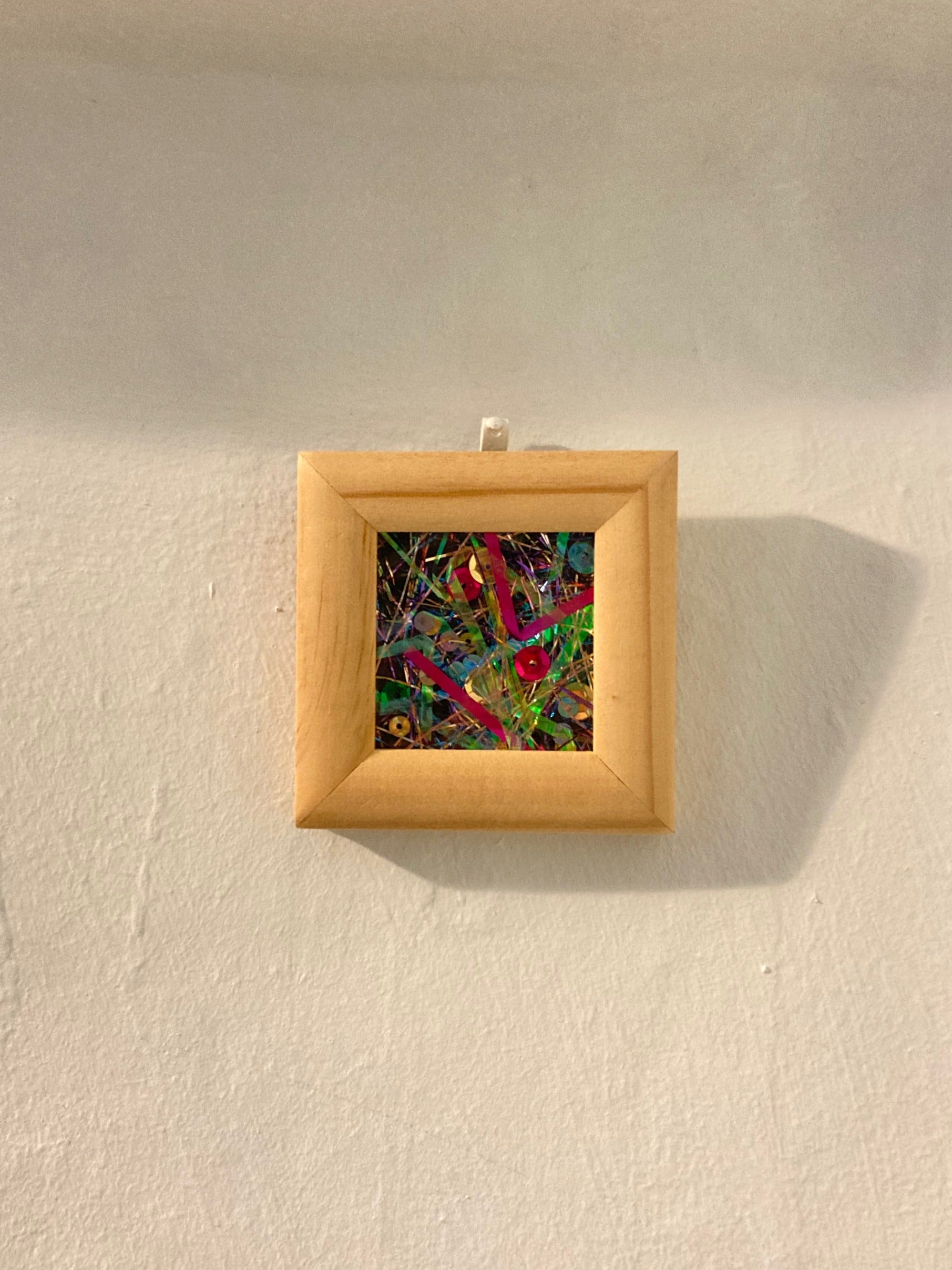 Mini Glitter Trash Frame - Square image 1
