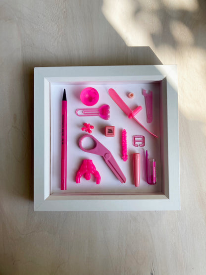 Plastic Paradise Frame in Pink image 0