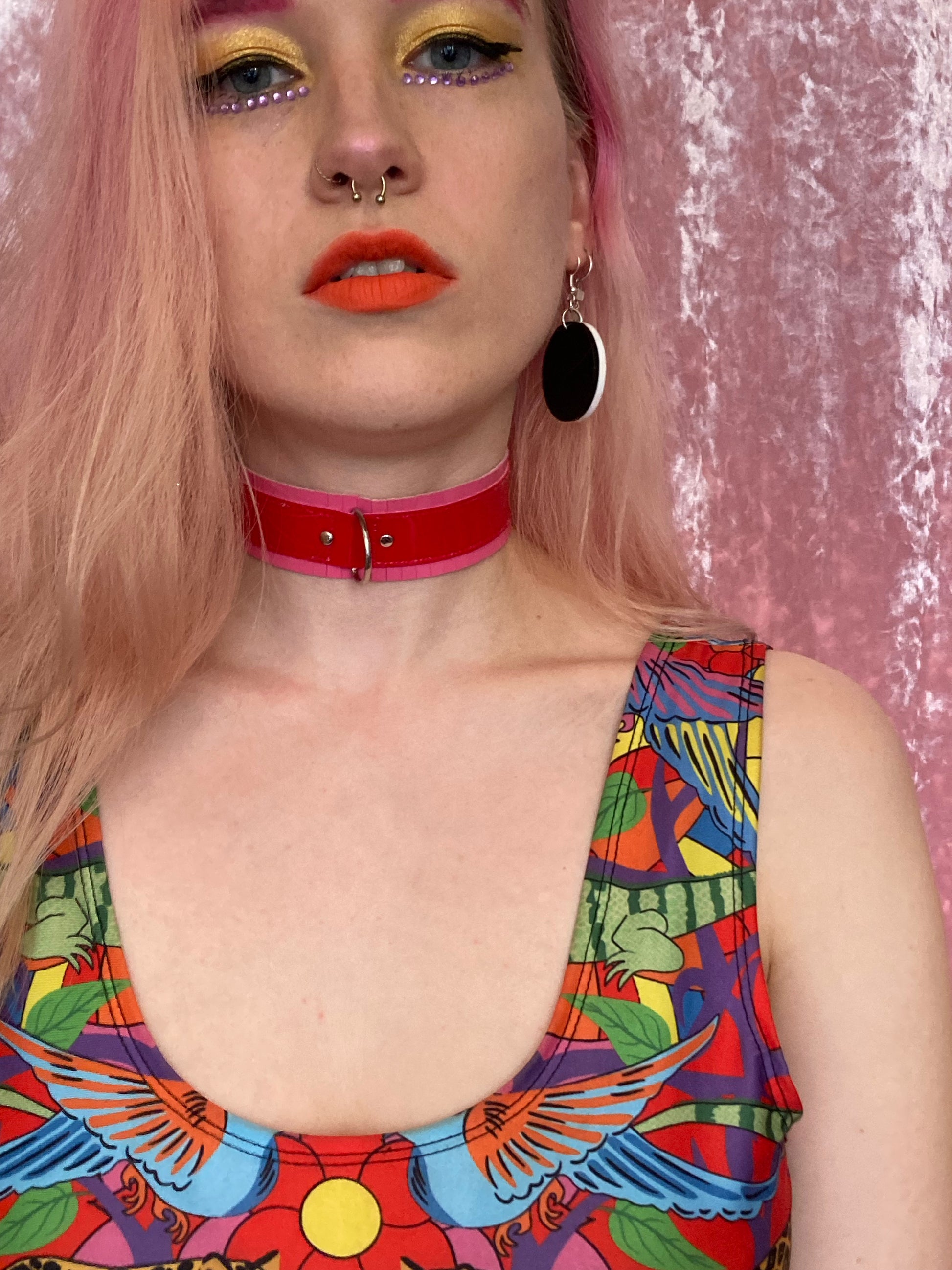 Fringed PVC choker -Pink & Red image 0