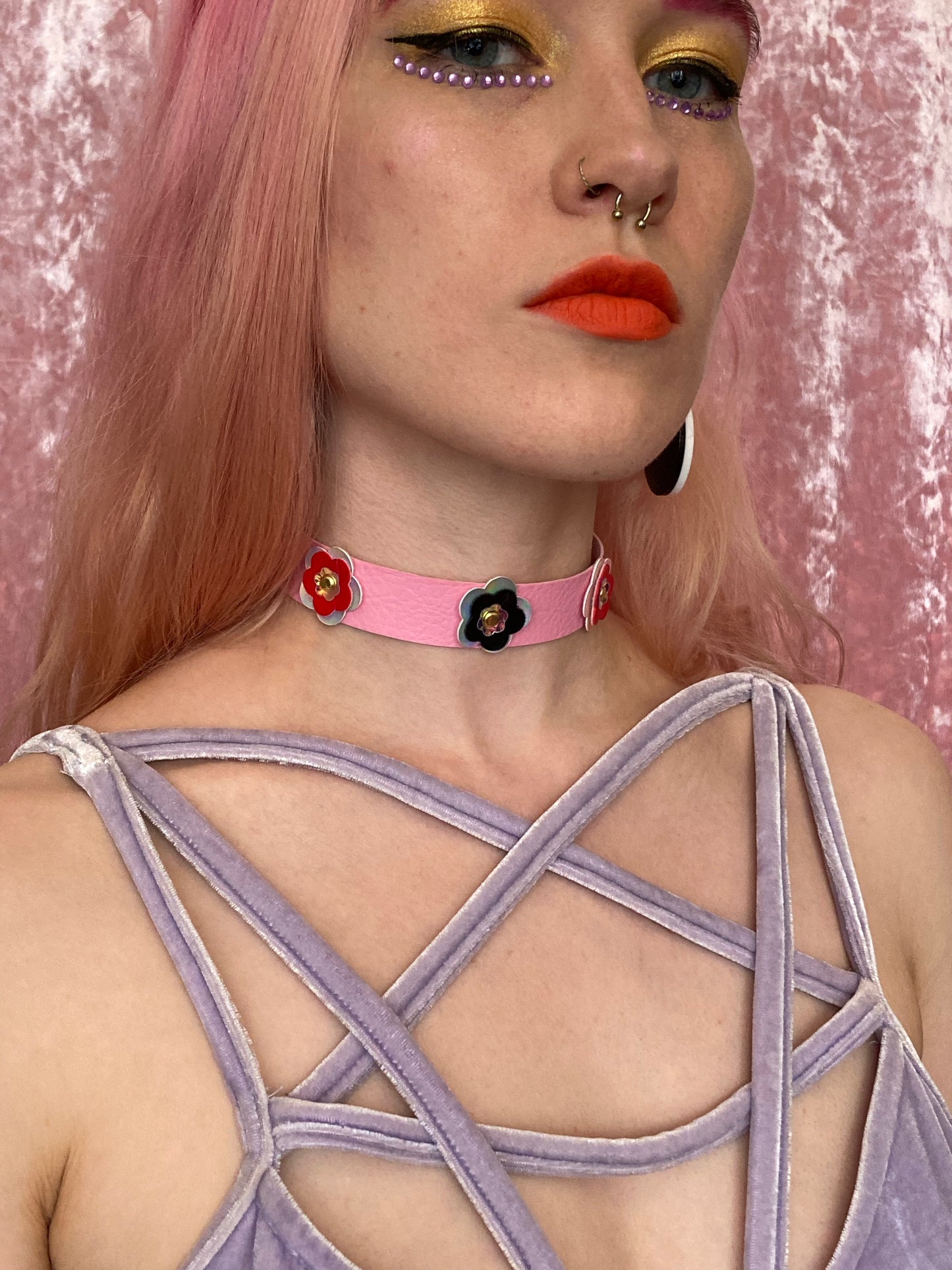 Disco Flower Baby Pink Choker image 0