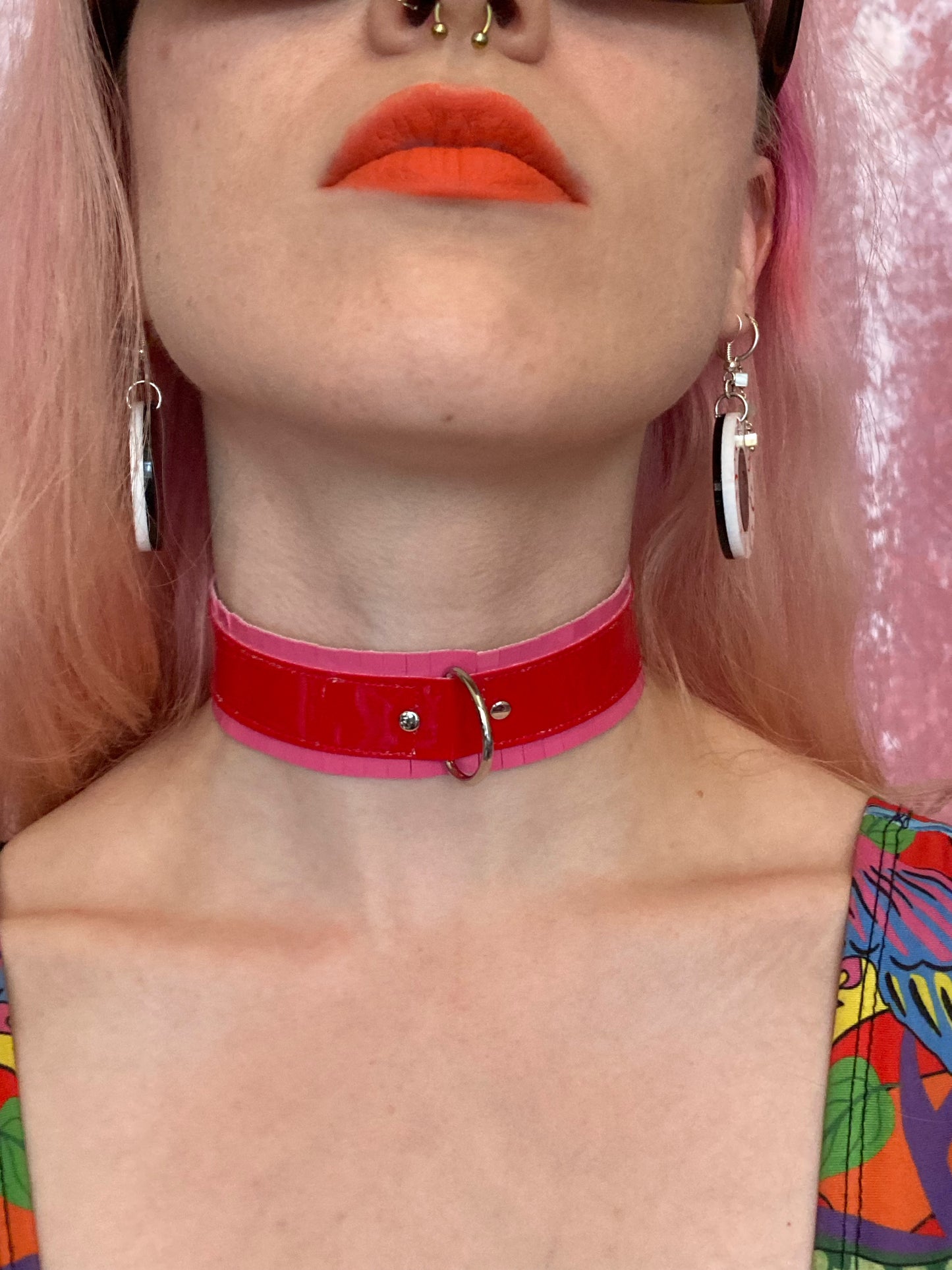 Fringed PVC choker -Pink & Red image 5