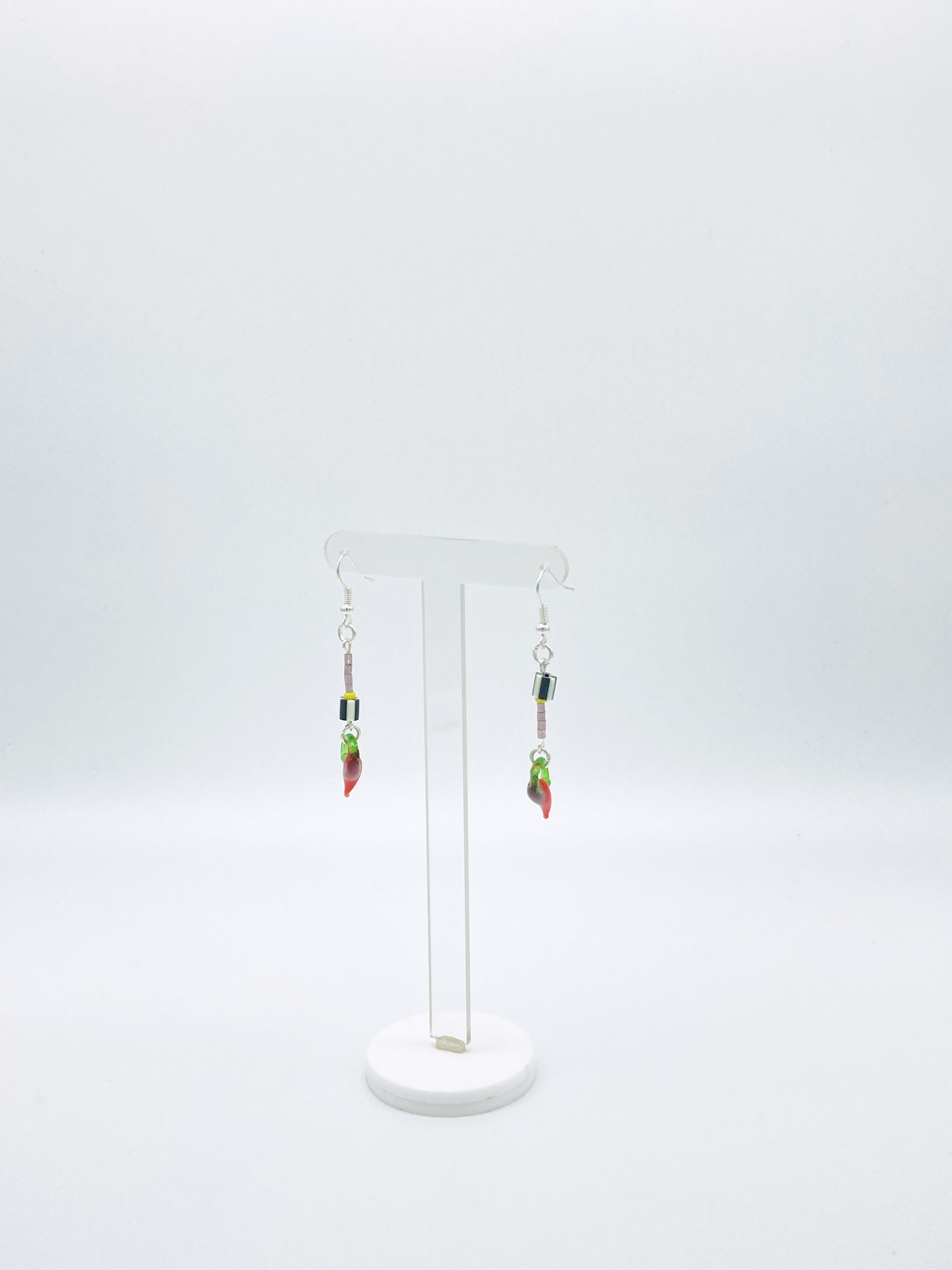 Abstract Chilli stripe b&w dangle earrings - Gold findings image 7