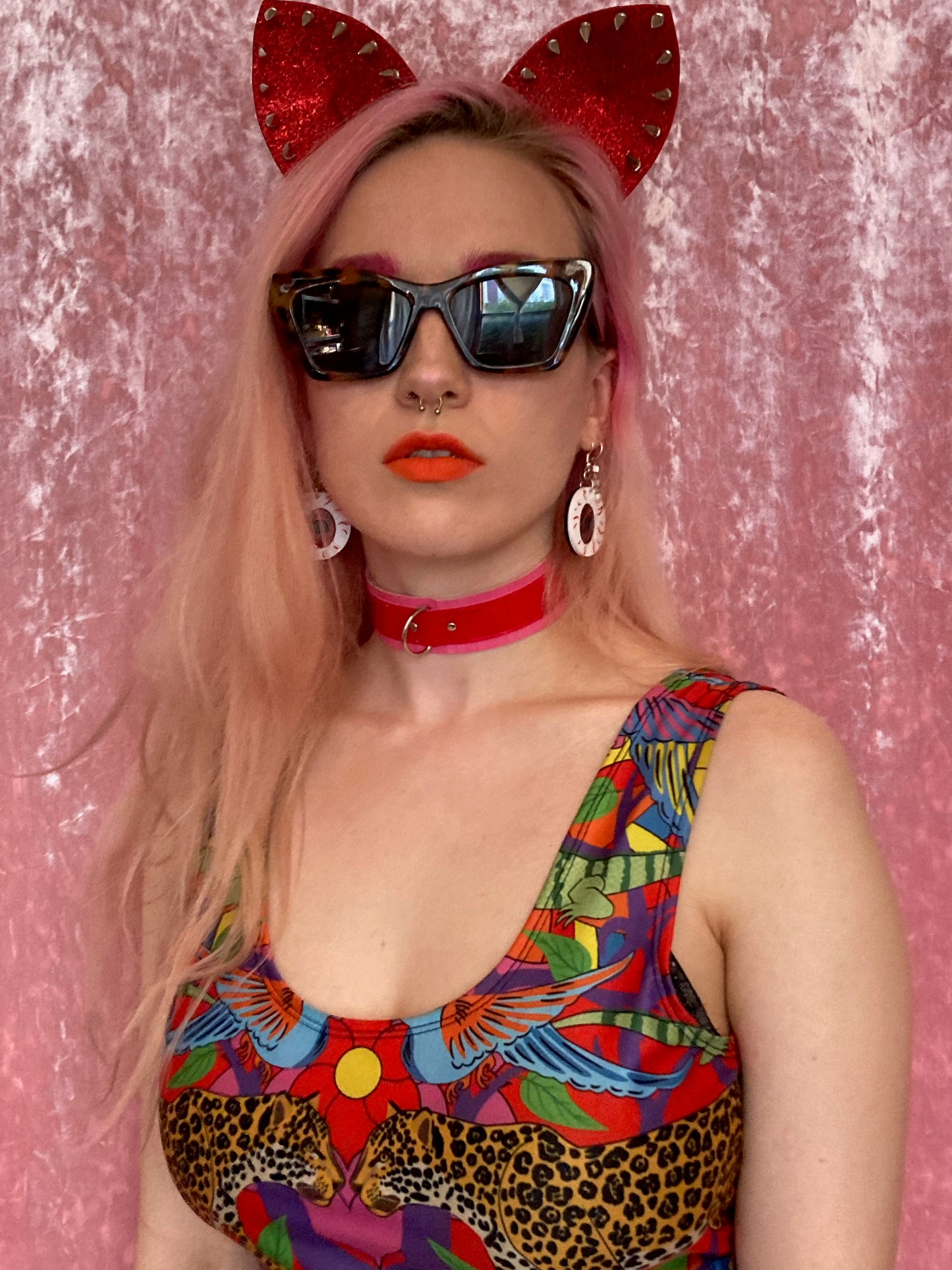 Fringed PVC choker -Pink & Red image 4