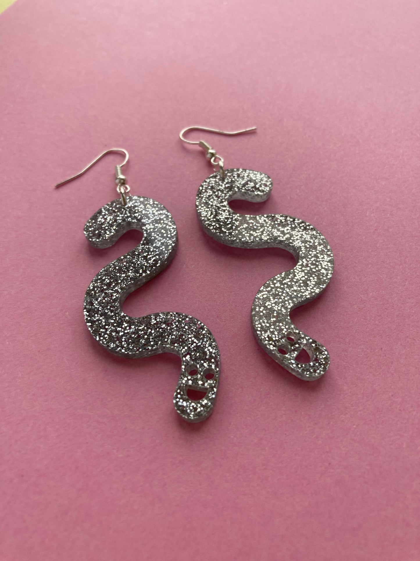Glitter Worm Simple Dangles - Silver image 1
