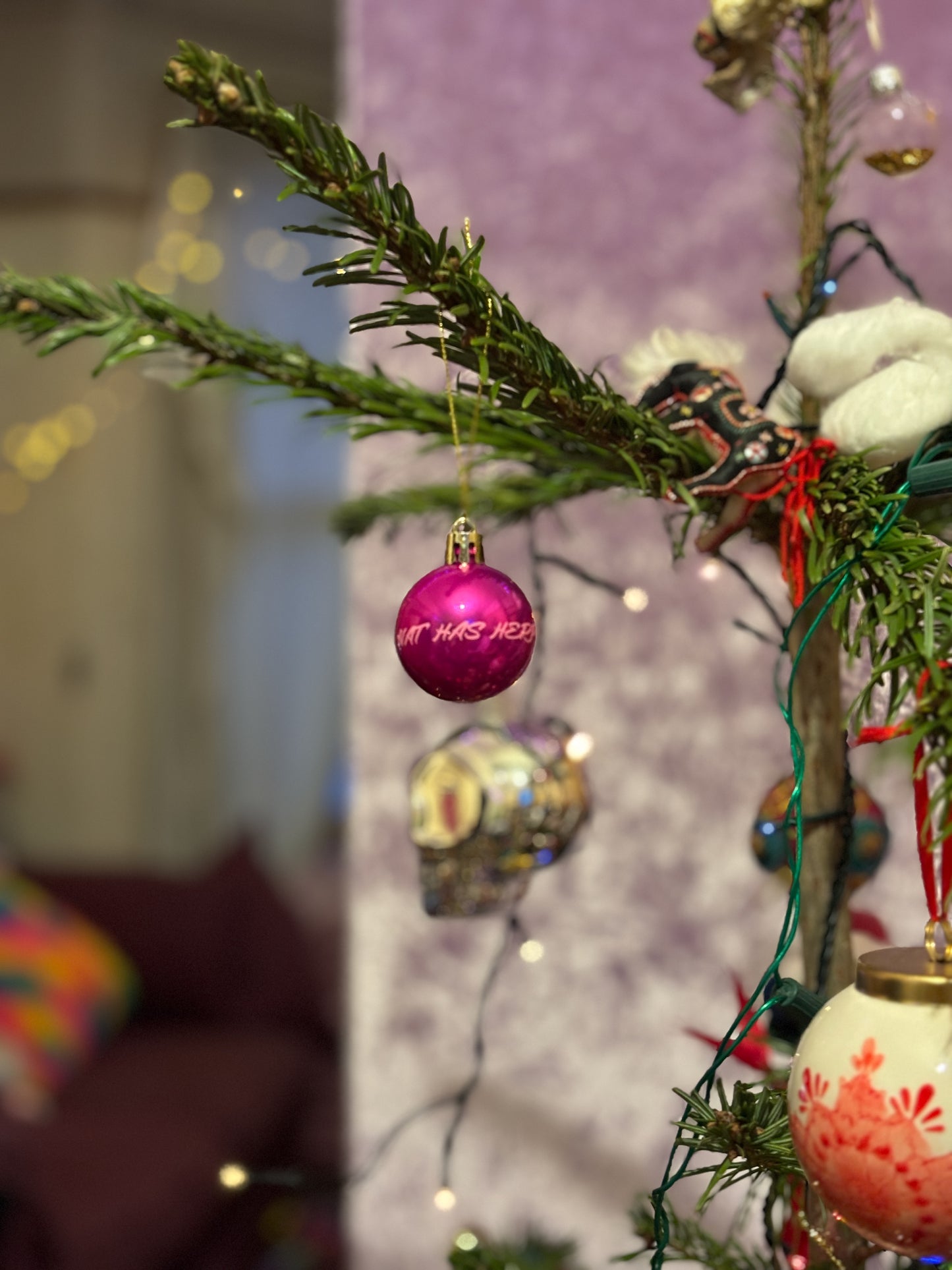 Mini Pink Chrome Nat Bauble image 0