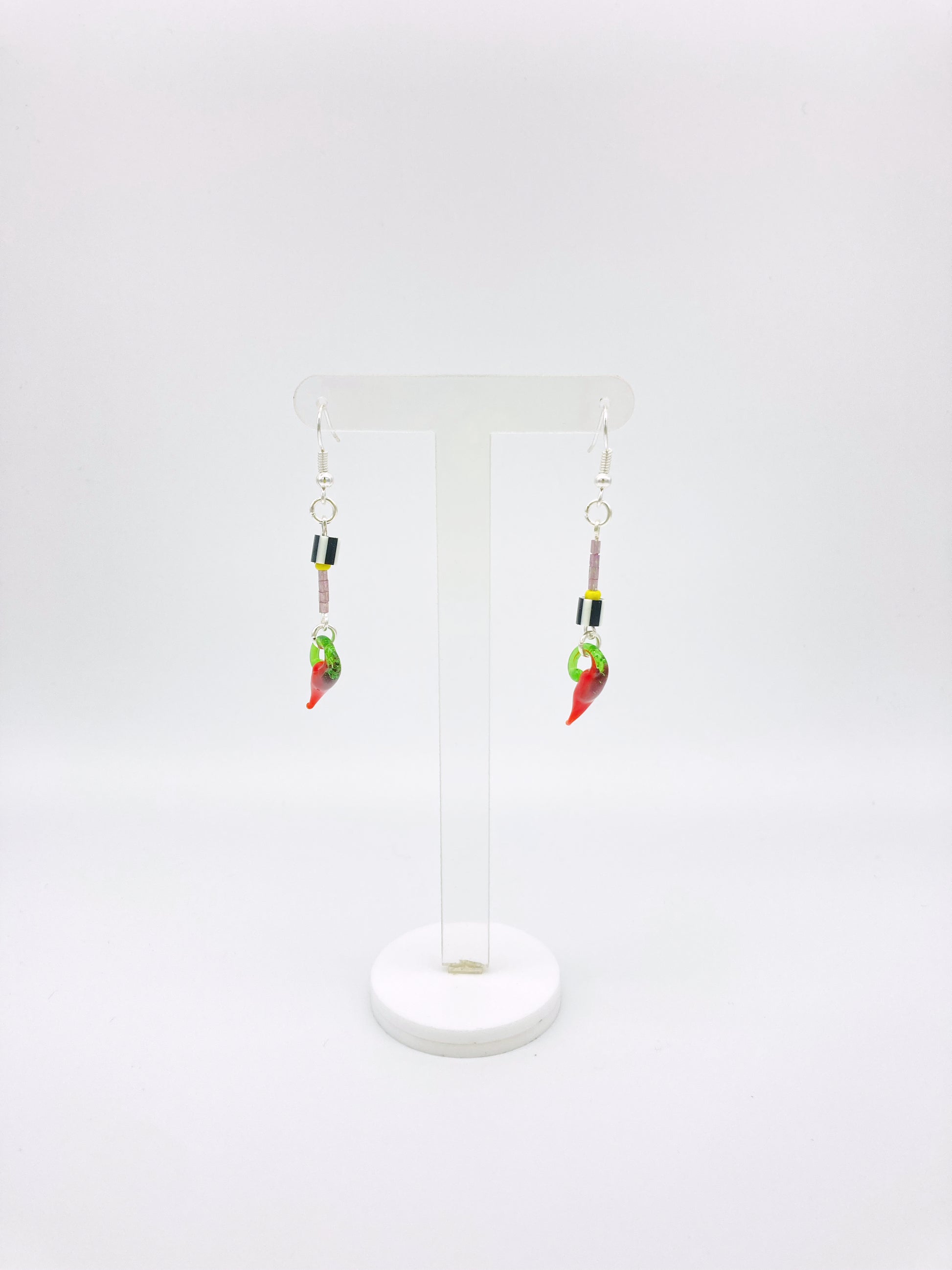 Abstract Chilli stripe b&w dangle earrings - Gold findings image 0