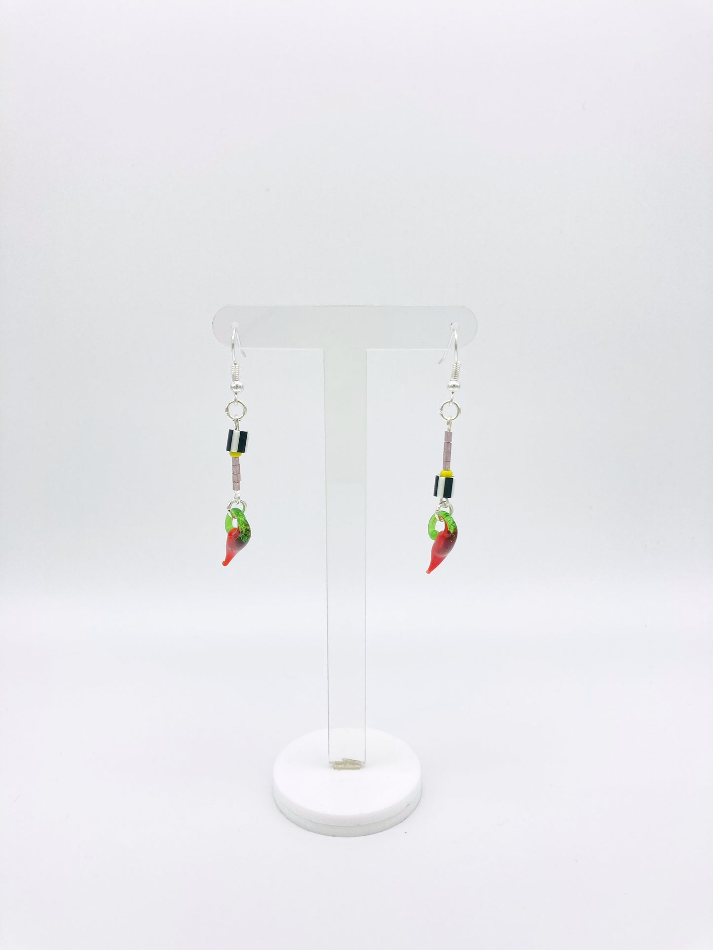 Abstract Chilli stripe b&w dangle earrings - Gold findings image 1